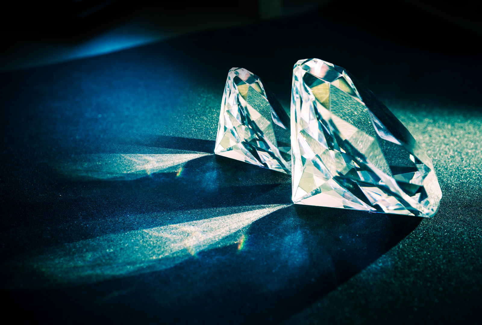 Bain & Co. global diamond industry report finds glimmers of recovery