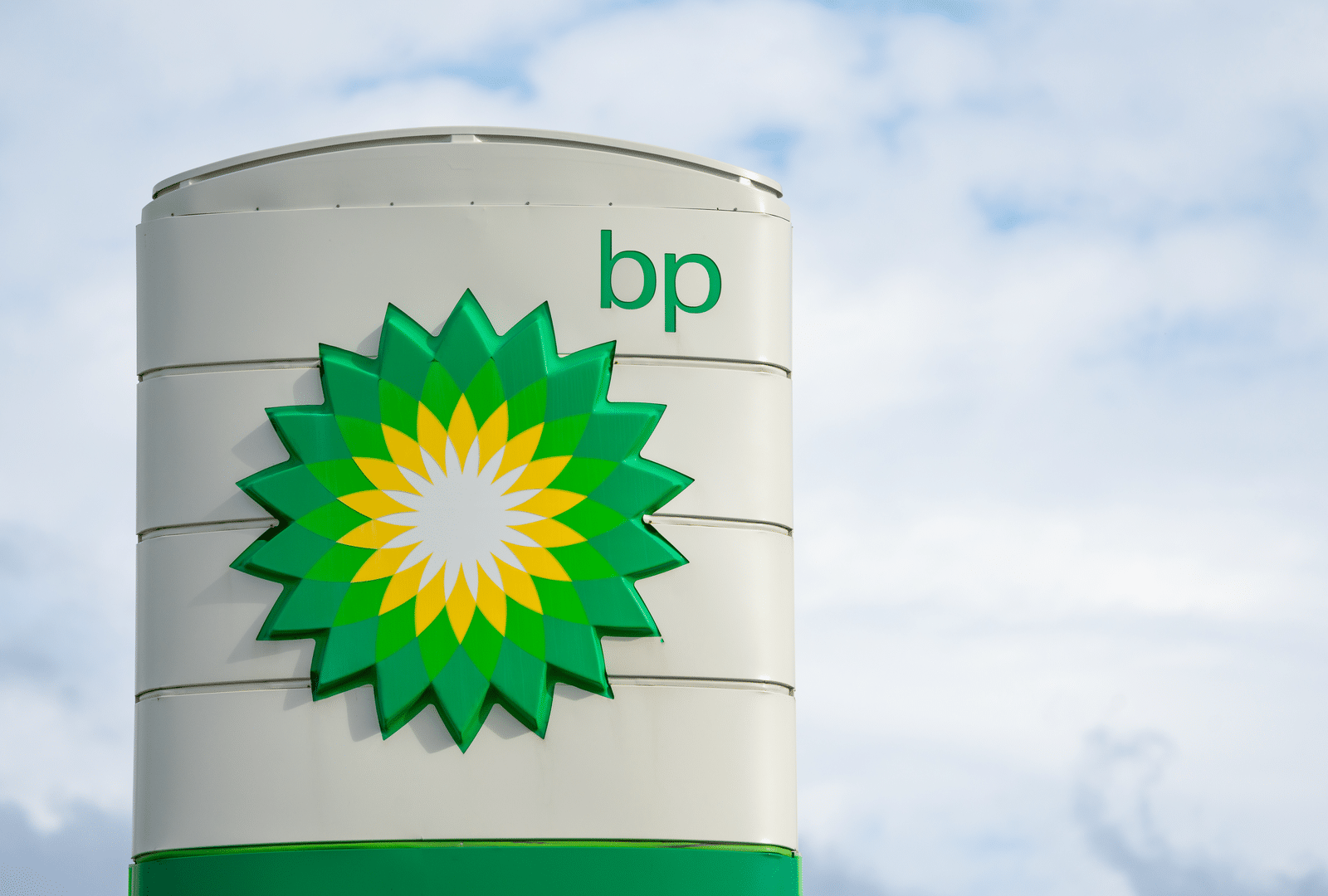 bp delivers first carbon offset LNG in Asia-Pacific region