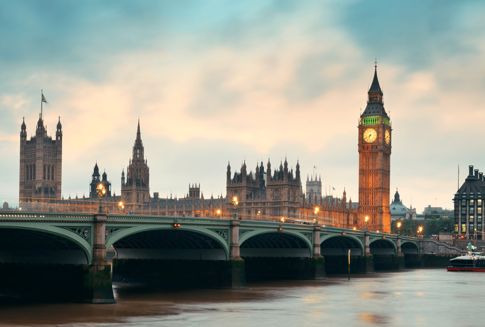 Lendlease, CPP Investments announce joint venture in London office market